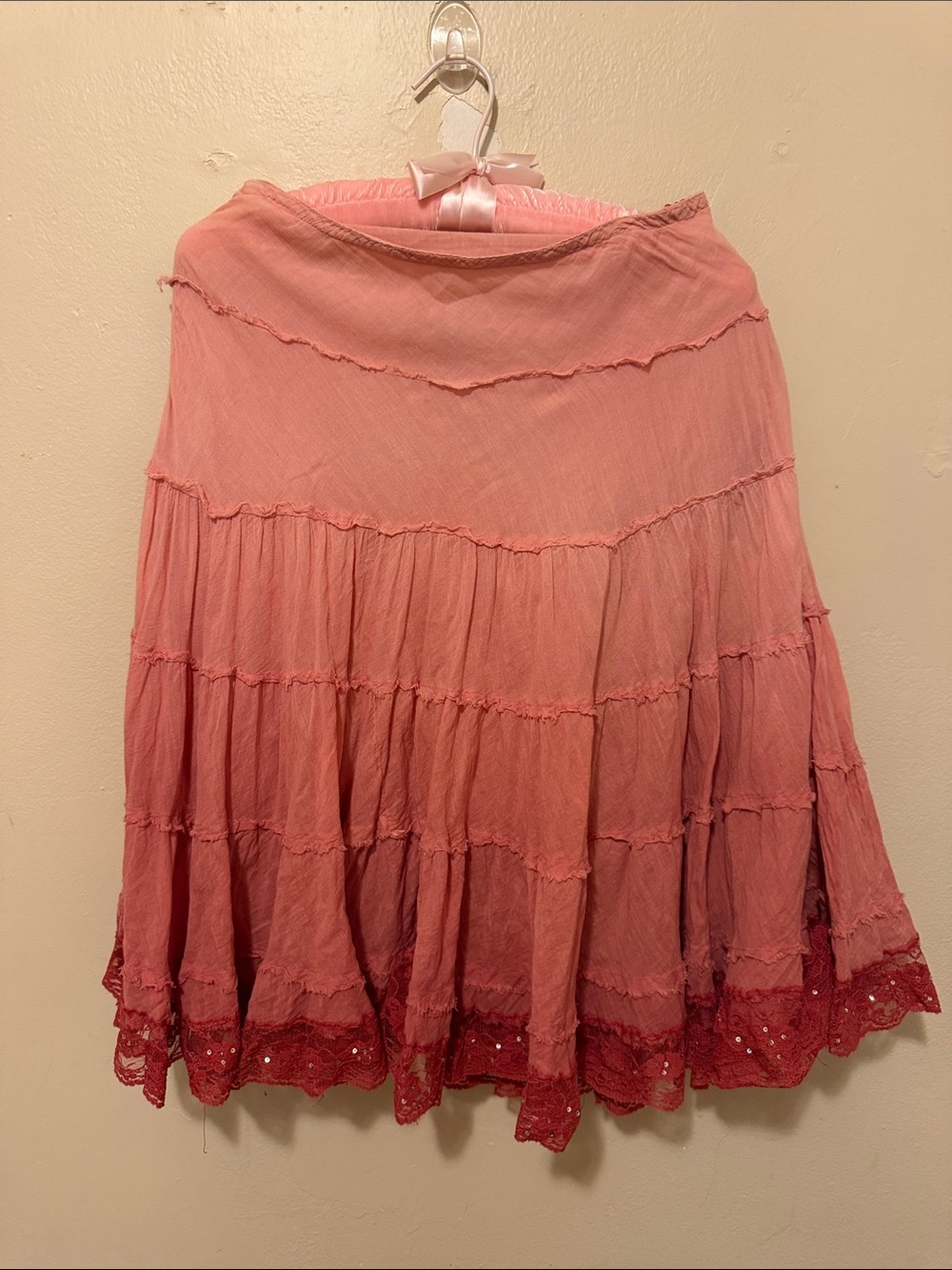 Forever 21 Dusty Pink Tiered A-Line Skirt with Lace Hem